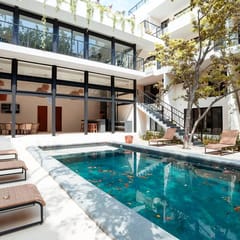 Lovely central condo 2bedroom La Veleta w Gym&Pool