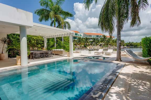 Dream House with private Deck in Puerto Aventuras - Image 1
