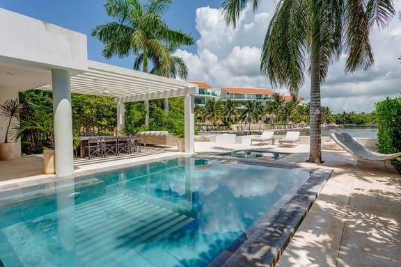 Dream House with private Deck in Puerto Aventuras - Image 1